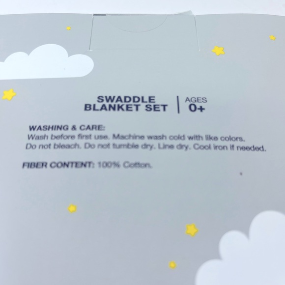 Kid’s Moon and Stars 2 count Swaddle Blanket Set Age0+ - Picture 5 of 7